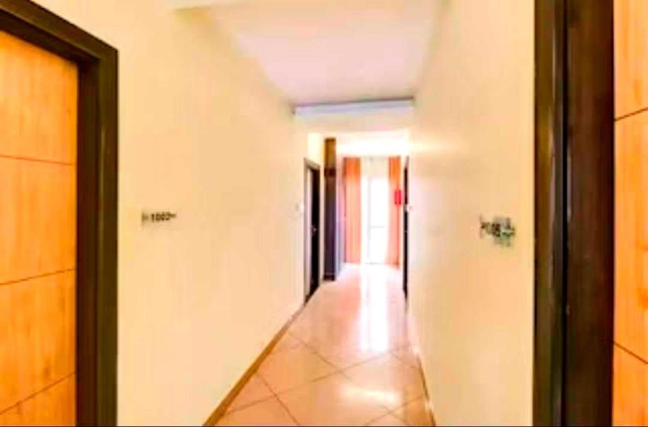 Collection O Hotel Kashi Inn Варанаси Екстериор снимка